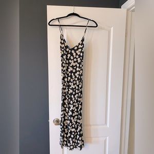 Reformation daisy dress